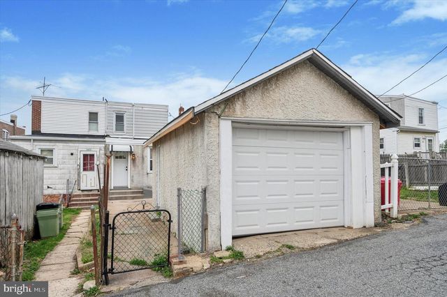 1425 HEWES, Linwood, PA 19061