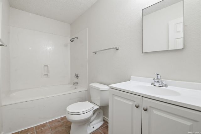 15824 Lomita Springs, San Antonio, TX 78247