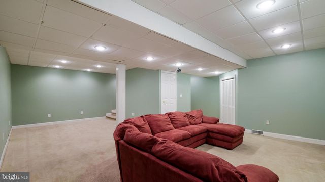 20 DOROTHY AVE, Doylestown, PA 18901