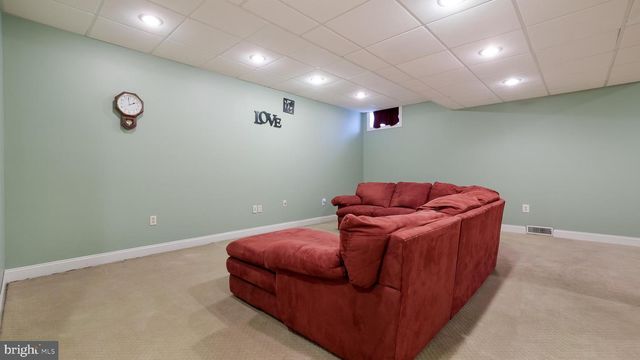 20 DOROTHY AVE, Doylestown, PA 18901
