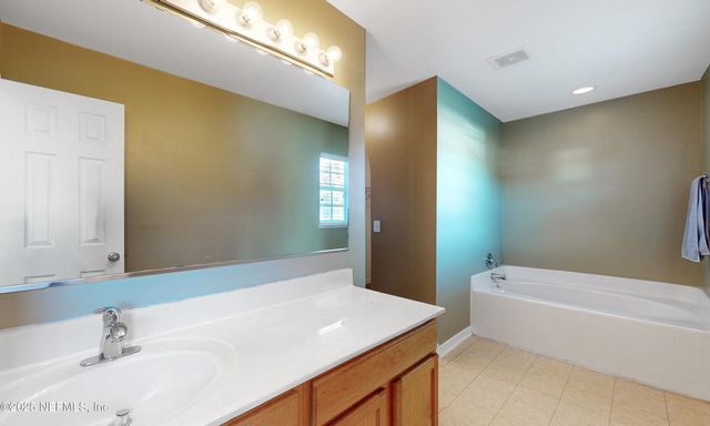 3031 VALKYRIE Road, Middleburg, FL 32068