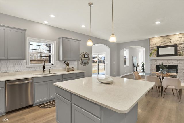 7317 Dodson Lane, Whitestown, IN 46075