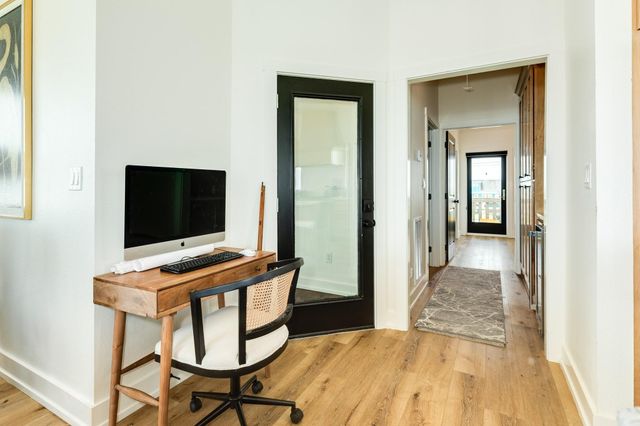 2176 Highway 87, Gilchrist, TX 77617