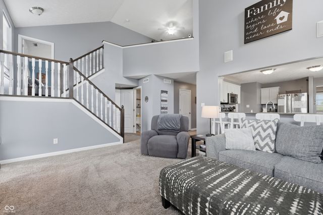 611 Melrose Court, Greenfield, IN 46140