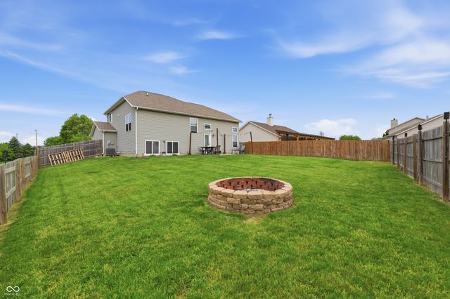 611 Melrose Court, Greenfield, IN 46140