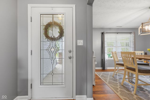 611 Melrose Court, Greenfield, IN 46140