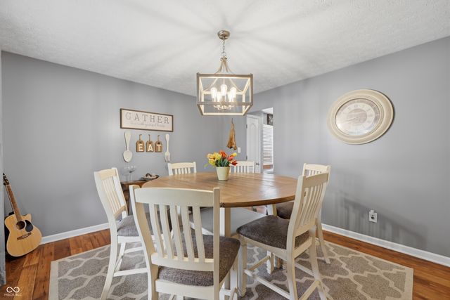 611 Melrose Court, Greenfield, IN 46140