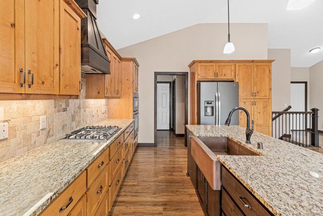 3239 Constance Boulevard NE, Ham Lake, MN 55304