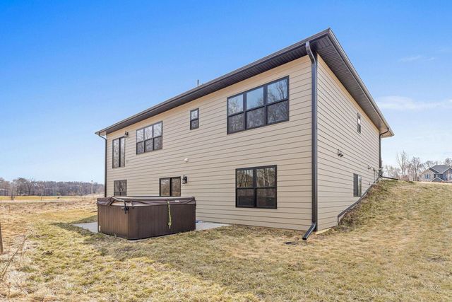 3239 Constance Boulevard NE, Ham Lake, MN 55304