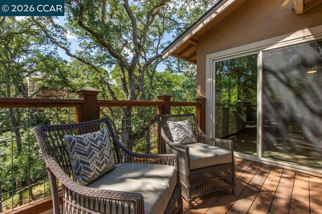 131 Saint Germain Ln, Pleasant Hill, CA 94523