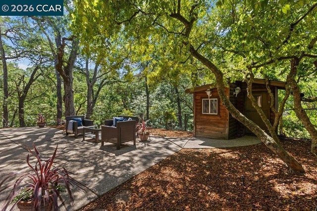 131 Saint Germain Ln, Pleasant Hill, CA 94523