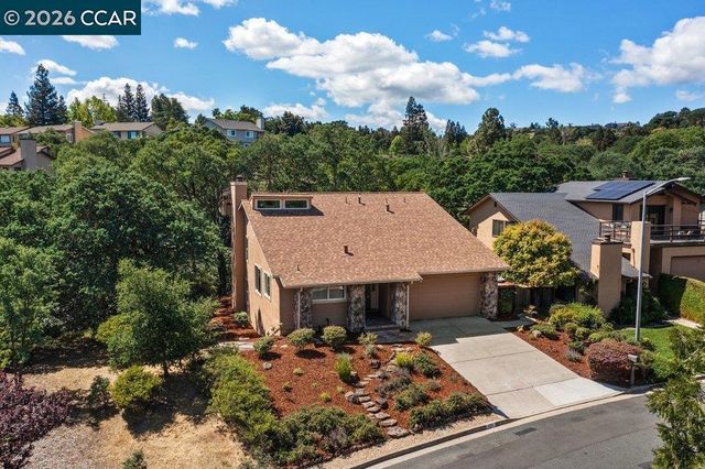 131 Saint Germain Ln, Pleasant Hill, CA 94523