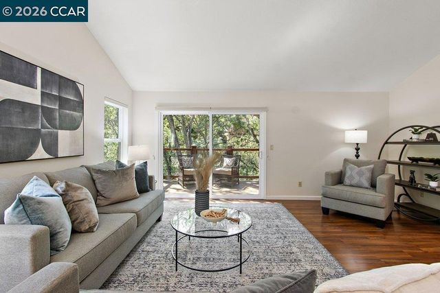 131 Saint Germain Ln, Pleasant Hill, CA 94523