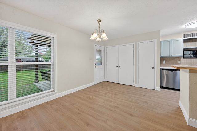 7001 Newcastle Place, North Richland Hills, TX 76182