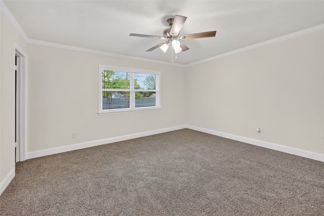 7001 Newcastle Place, North Richland Hills, TX 76182