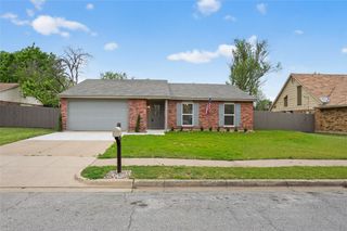 7001 Newcastle Place, North Richland Hills, TX 76182