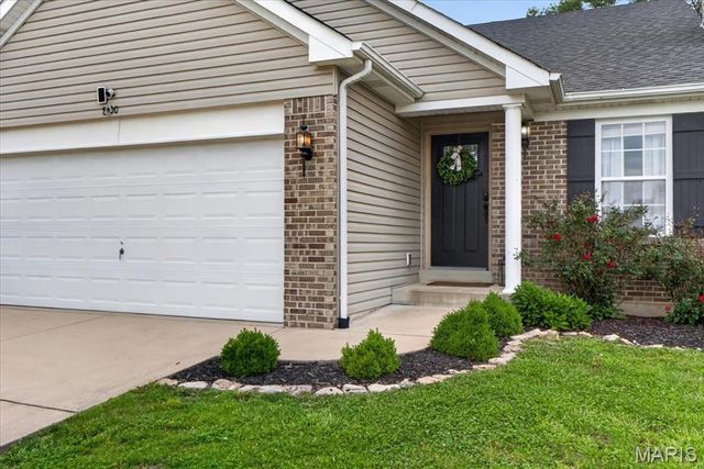 8300 Crystal Ridge Court, Cedar Hill, MO 63016