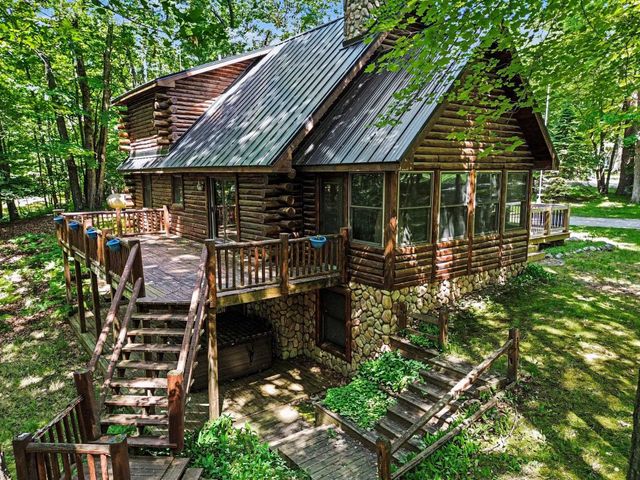 4882 White Birch Lane, Farwell, MI 48622