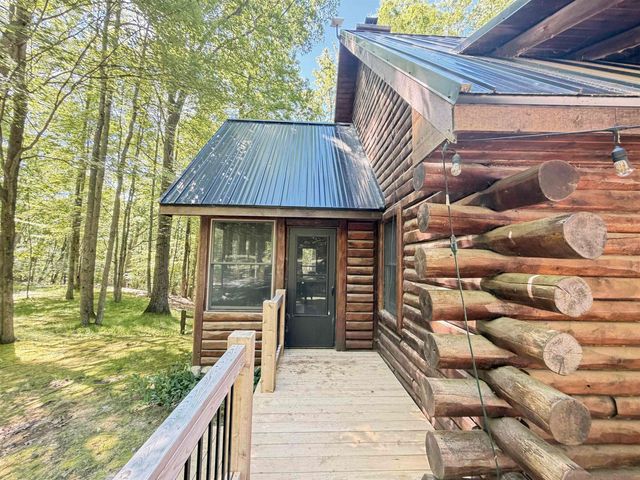 4882 White Birch Lane, Farwell, MI 48622