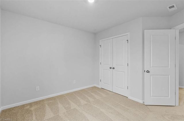 559 Raspberry Hill Road, Winston-salem, NC 27106