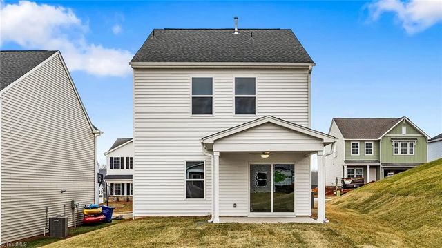 559 Raspberry Hill Road, Winston-salem, NC 27106