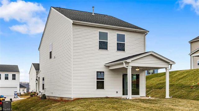 559 Raspberry Hill Road, Winston-salem, NC 27106