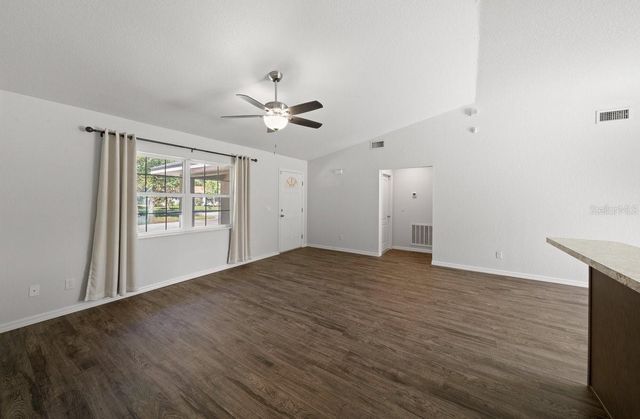 543 N ROOKS AVENUE, Inverness, FL 34453