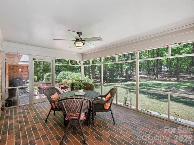2542 Little Cove Road, Charlotte, NC 28270