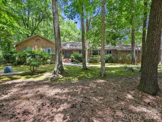 2542 Little Cove Road, Charlotte, NC 28270