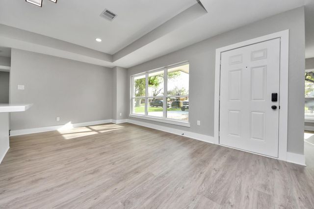 2130 Lamina Lane, Houston, TX 77017