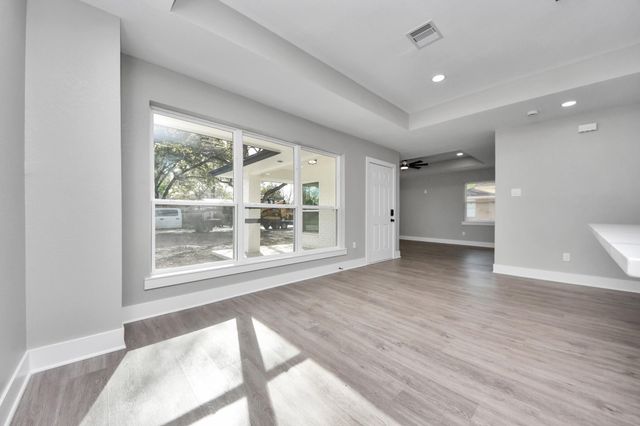 2130 Lamina Lane, Houston, TX 77017