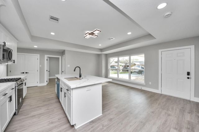 2130 Lamina Lane, Houston, TX 77017