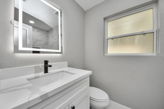 2130 Lamina Lane, Houston, TX 77017