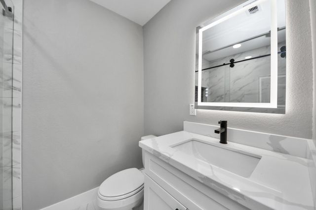 2130 Lamina Lane, Houston, TX 77017