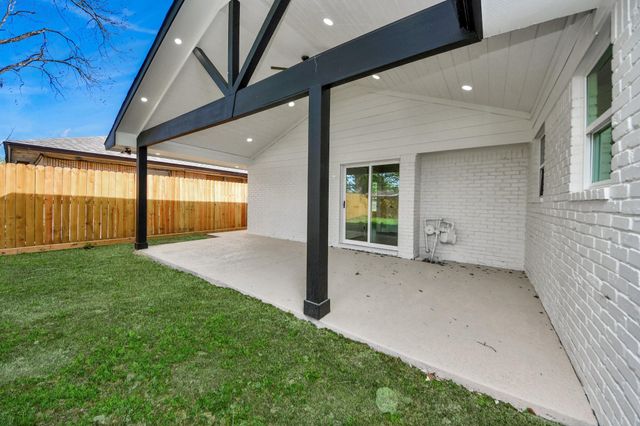 2130 Lamina Lane, Houston, TX 77017