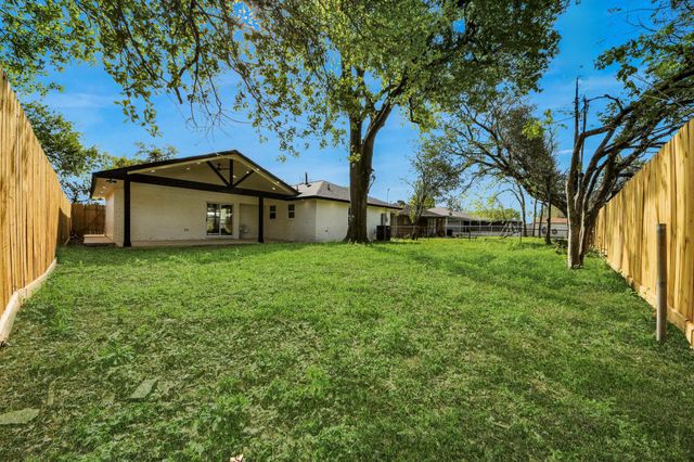 2130 Lamina Lane, Houston, TX 77017