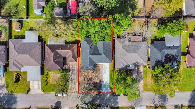 2130 Lamina Lane, Houston, TX 77017