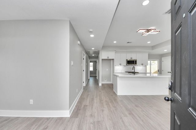 2130 Lamina Lane, Houston, TX 77017