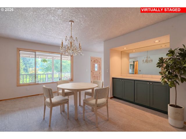 1530 Ne MARINE Dr, Portland, OR 97211