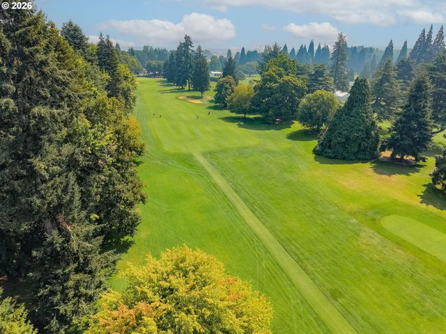 1530 Ne MARINE Dr, Portland, OR 97211