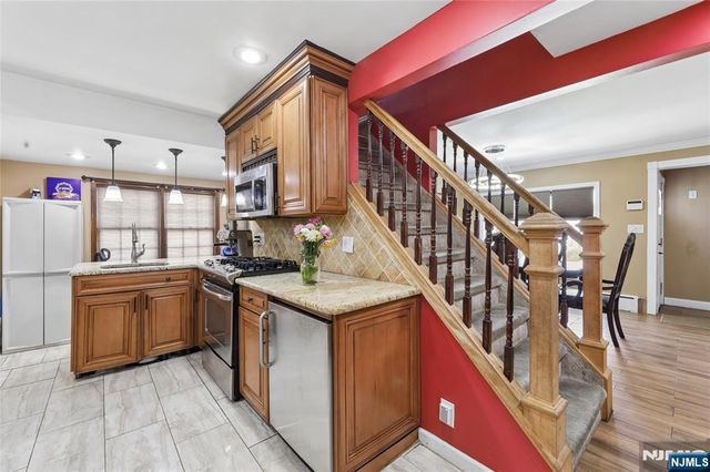 67 South Parkway, Clifton, NJ 07014