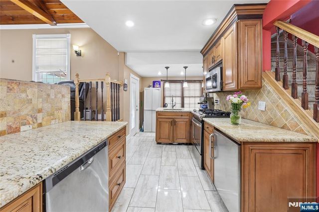 67 South Parkway, Clifton, NJ 07014