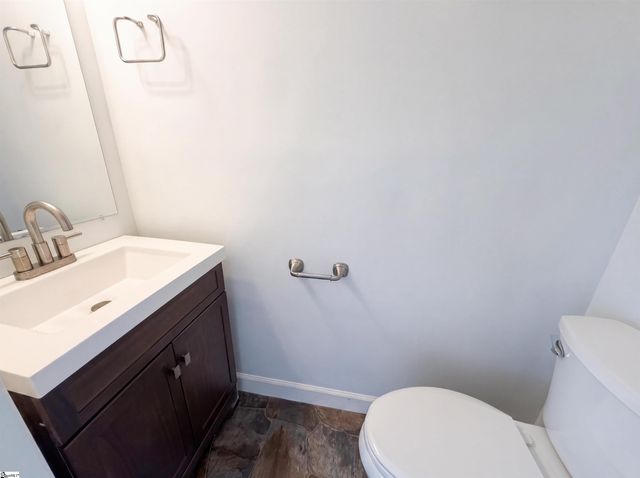 79 Topsail Court, Greenville, SC 29611