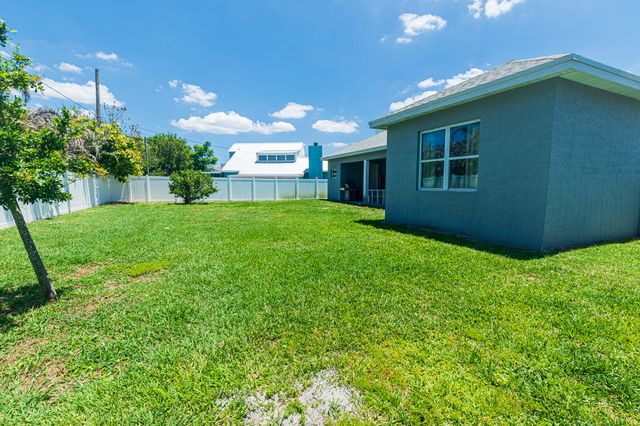 1201 SE Mendavia Avenue, Port St. Lucie, Port St Lucie, FL 34952