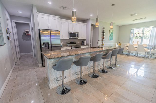 1201 SE Mendavia Avenue, Port St. Lucie, Port St Lucie, FL 34952