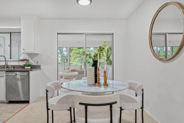 1369 Phelps Avenue 9, San Jose, CA 95117