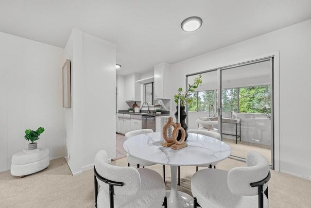 1369 Phelps Avenue 9, San Jose, CA 95117