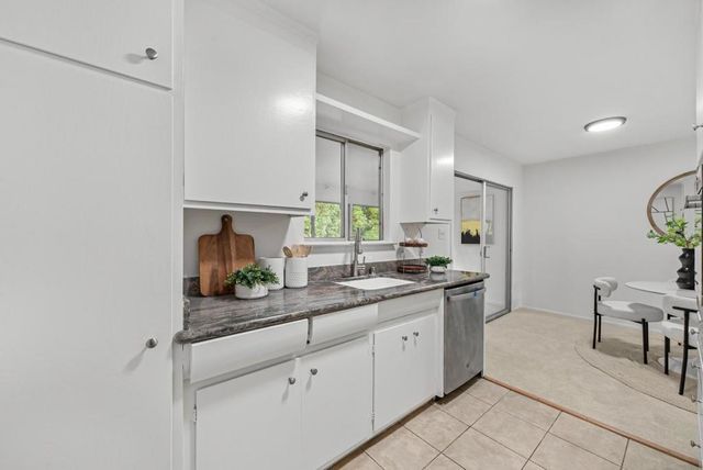 1369 Phelps Avenue 9, San Jose, CA 95117