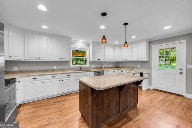 45 Smith Overhead Bridge Road, Commerce, GA 30530