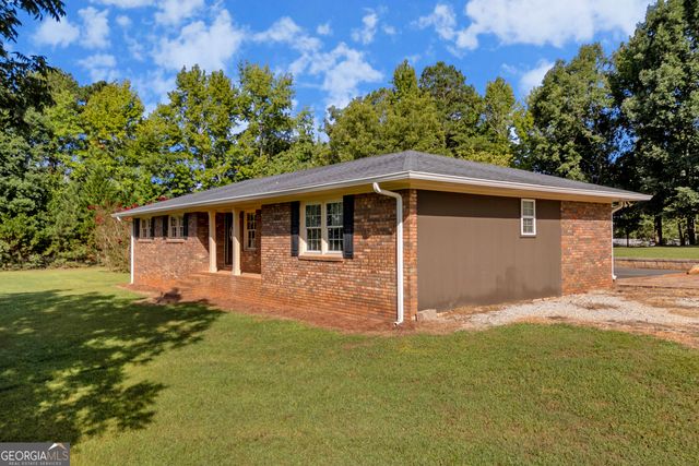 45 Smith Overhead Bridge Road, Commerce, GA 30530